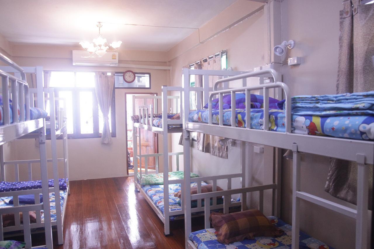 5 Minute Hostel Bangkok Eksteriør billede